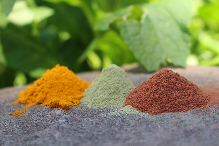herbal powders to support the skin